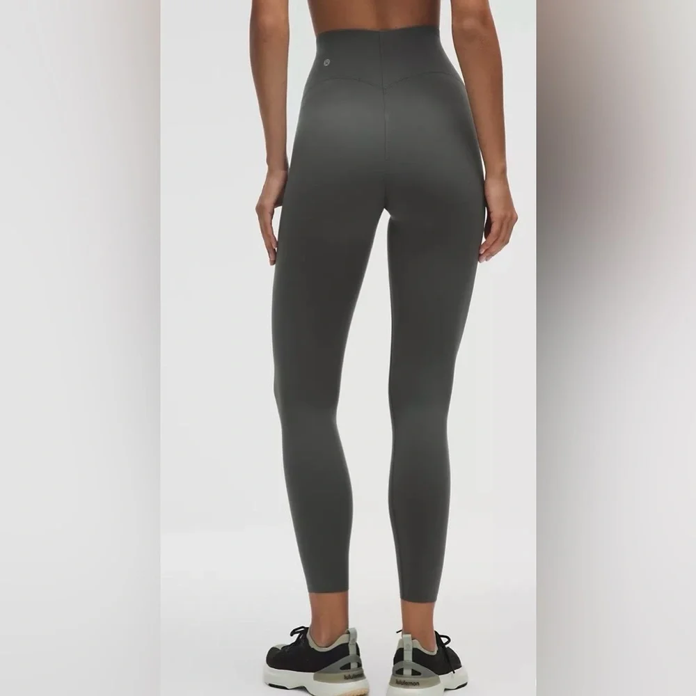 Lululemon Graphite Grey High Rise Tight 25 Leggings Size 8